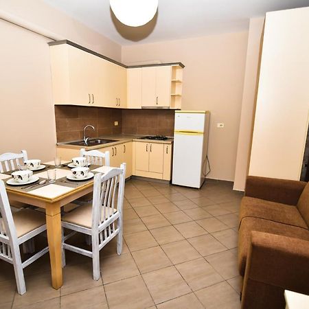 Seaview Apartment Avlonya Dış mekan fotoğraf