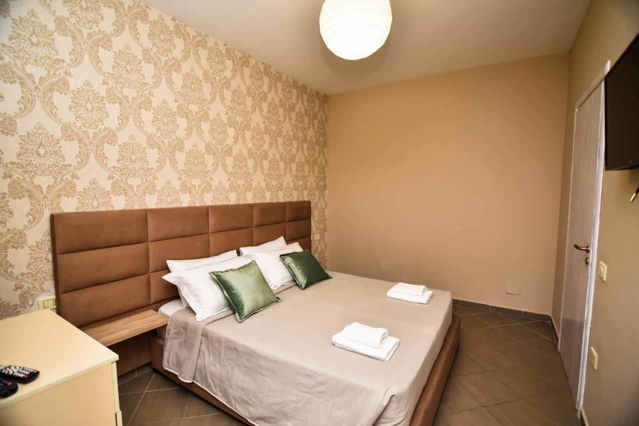 Seaview Apartment Avlonya Dış mekan fotoğraf
